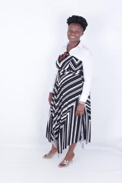 Nontsingiselo Ntshingi, estate agent
